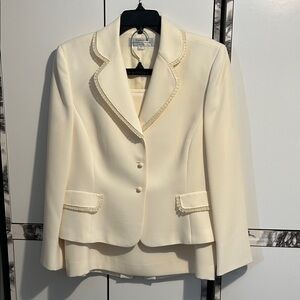 Tahari ASL Cream Skirt Set with Textured Trim